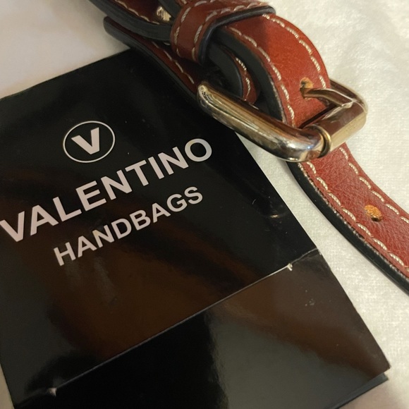 Valentino Purse - Picture 8 of 10